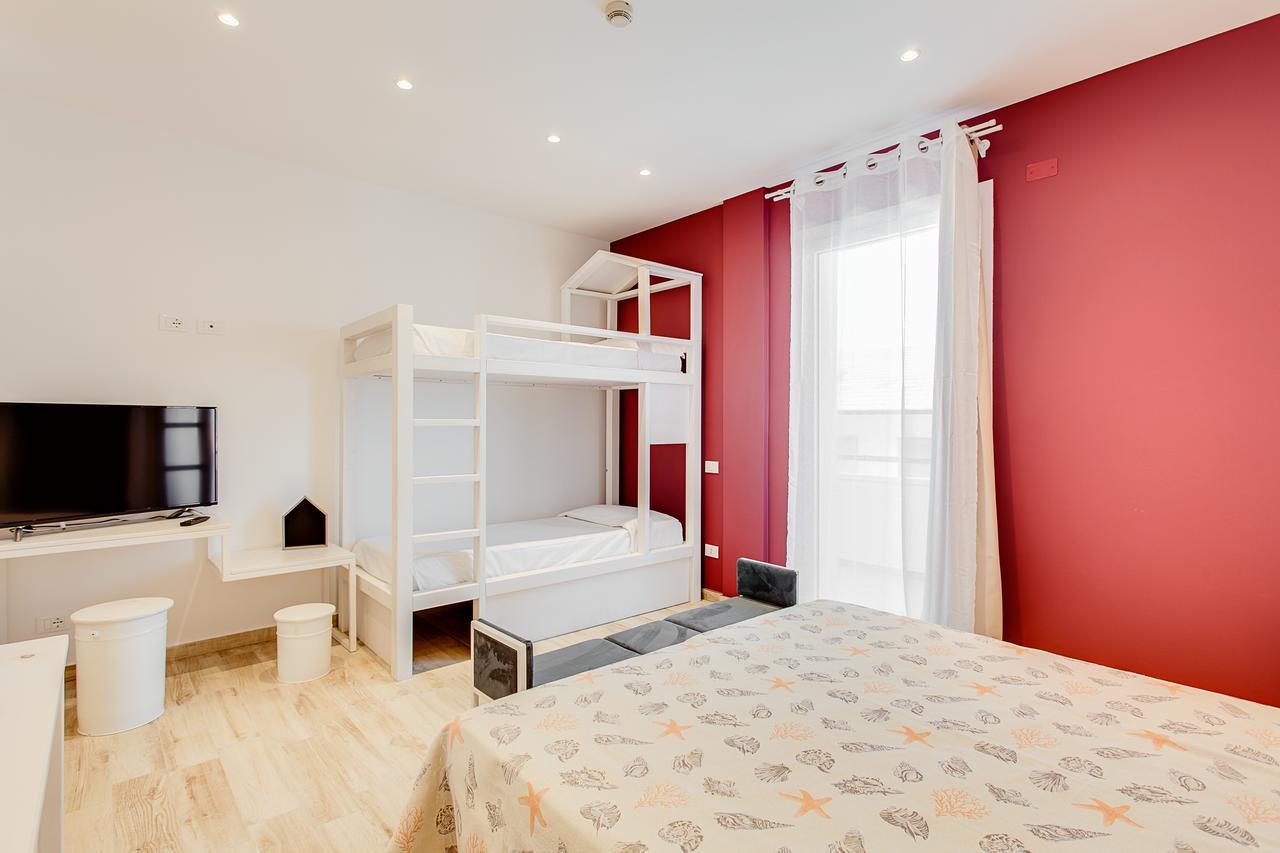 Evo Boutique Hotel & Spa Bellaria-Igea Marina Buitenkant foto