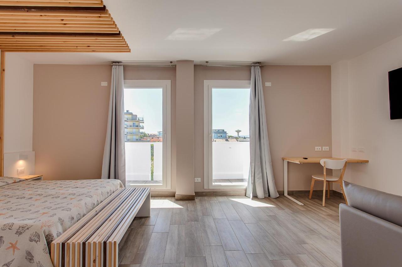 Evo Boutique Hotel & Spa Bellaria-Igea Marina Buitenkant foto
