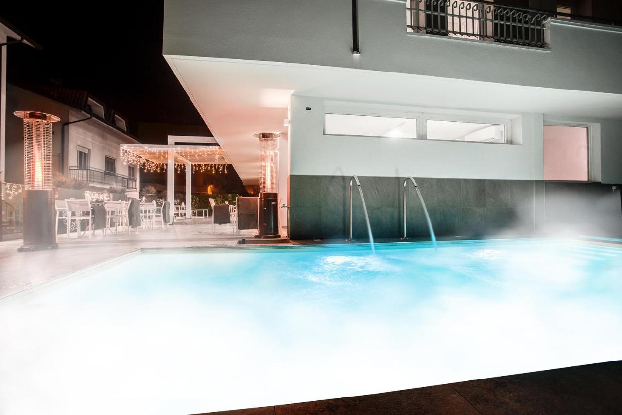 Evo Boutique Hotel & Spa Bellaria-Igea Marina Buitenkant foto